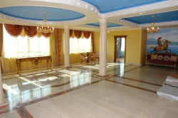 Центр, Орджоникидзе 307 м2